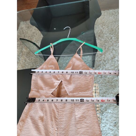 The Room Jumpsuit Women Medium Beige White Striped Cutout Wide Leg Sleeveless - Picture 10 of 12